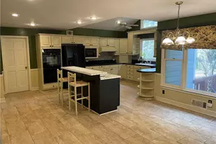 920 Sugar Creek Dr, Conyers, GA 30094 - Photo 9