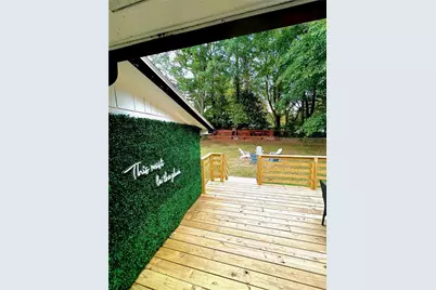 695 Kennesaw Drive SE, Smyrna, GA 30080 - Photo 13