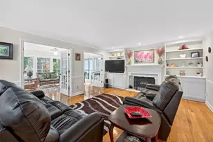 222 Mossy Pl, Alpharetta, GA 30005 - Photo 7