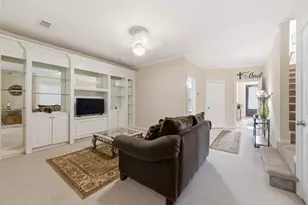 1168 Arbor Pakr Ln SW, Atlanta, GA 30311 - Photo 5