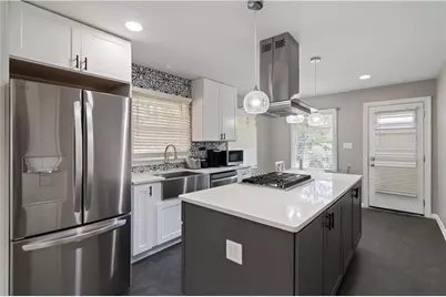 2450 Harwood Drive, Atlanta, GA 30344 - Photo 3