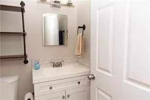 1311 Old Coach Rd SW, Marietta, GA 30008 - Photo 5