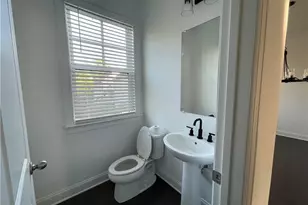 6577 Beacon Dr, Atlanta, GA 30328 - Photo 13