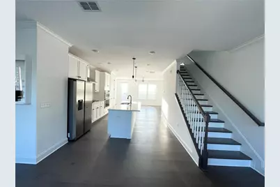 6577 Beacon Drive, Atlanta, GA 30328 - Photo 9