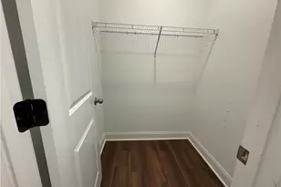 6577 Beacon Dr, Atlanta, GA 30328 - Photo 15