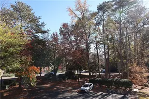 1103 Garden Ct, Atlanta, GA 30328 - Photo 15