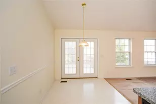 1000 River Plantation Dr, Woodstock, GA 30188 - Photo 17