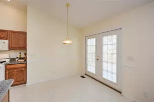 1000 River Plantation Dr, Woodstock, GA 30188 - Photo 9