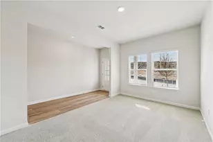 7253 Lyric St, Fairburn, GA 30213 - Photo 5