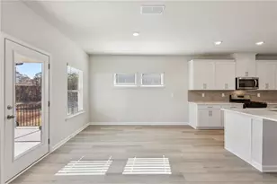 1438 High Fls Ln, Grayson, GA 30017 - Photo 11