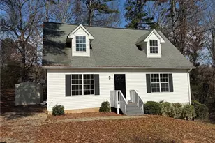 4825 Red Oak Dr, Gainesville, GA 30506 - Photo 1