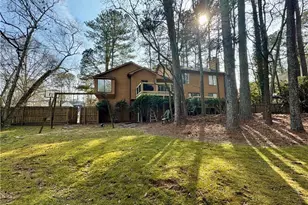 2691 Holly Springs Dr, Snellville, GA 30078 - Photo 17