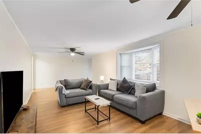 920 Vfw Drive, Stone Mountain, GA 30083 - Photo 9