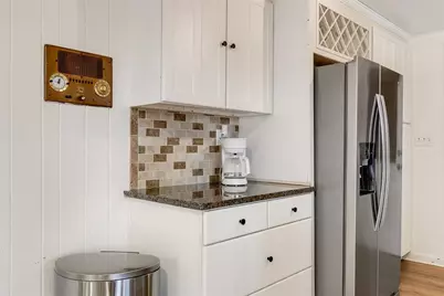 920 Vfw Drive, Stone Mountain, GA 30083 - Photo 15