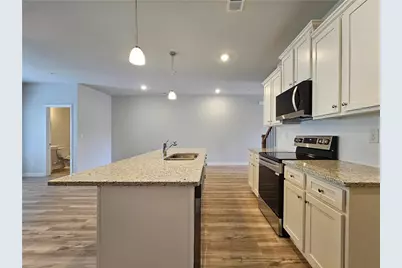 334 Lanier Circle, Woodstock, GA 30189 - Photo 9