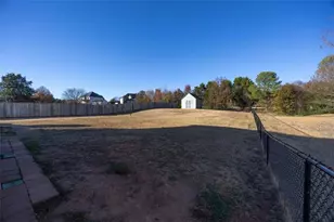 19 Priory Club Dr, Cartersville, GA 30120 - Photo 37