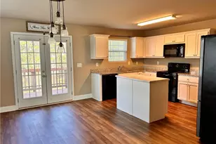 108 Heather Ln, Commerce, GA 30529 - Photo 7