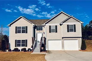 108 Heather Ln, Commerce, GA 30529 - Photo 1