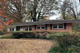 743 Brookwood Dr, Forest Park, GA 30297 - Photo 5