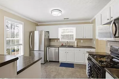 1418 Shiloh Way NW, Kennesaw, GA 30144 - Photo 9