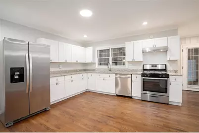 4090 Land O Lakes Drive NE, Atlanta, GA 30342 - Photo 5