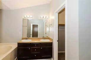 563 Sycamore Dr, Jonesboro, GA 30238 - Photo 19