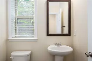 3282 Ferncliff Ln, Atlanta, GA 30324 - Photo 13