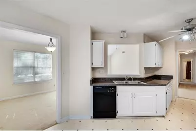 1174 Drawbridge Drive, Riverdale, GA 30296 - Photo 11