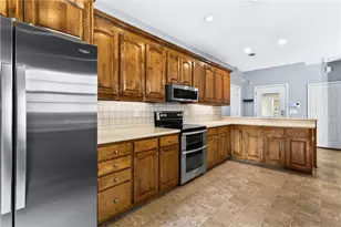 132 Hidden Creek Cir, Lizella, GA 31052 - Photo 17