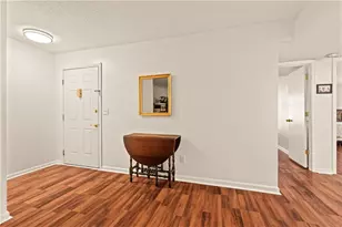 4042 Whitehall Way, Alpharetta, GA 30004 - Photo 5