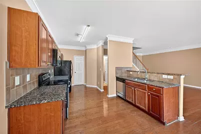 212 Bellecliff Court, Tucker, GA 30084 - Photo 9