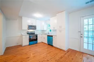 3052 Glynn Mill Dr, Snellville, GA 30039 - Photo 9