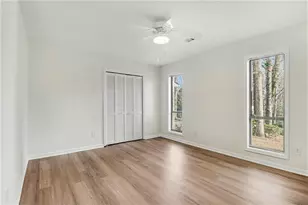 1110 Lake Dr, Roswell, GA 30075 - Photo 13