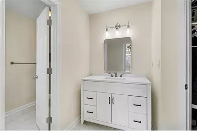 1110 Lake Drive, Roswell, GA 30075 - Photo 5