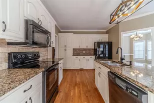 4998 Planters Way, Flowery Branch, GA 30542 - Photo 7