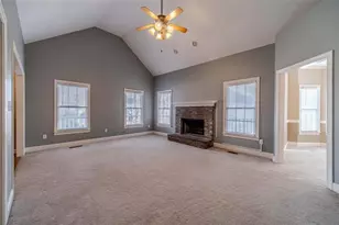 4998 Planters Way, Flowery Branch, GA 30542 - Photo 5