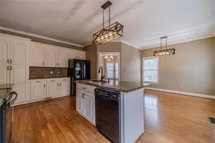 4998 Planters Way, Flowery Branch, GA 30542 - Photo 11