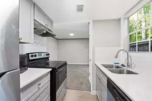 137 Northdale Pl, Lawrenceville, GA 30046 - Photo 11