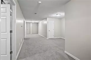 1027 Regency Dr, Acworth, GA 30102 - Photo 33