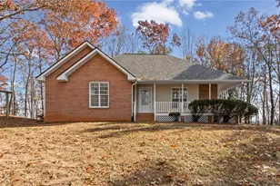 212 Cothran Rd, Dawsonville, GA 30534 - Photo 1