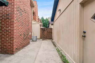 3278 Hampton Green Way, Atlanta, GA 30340 - Photo 27