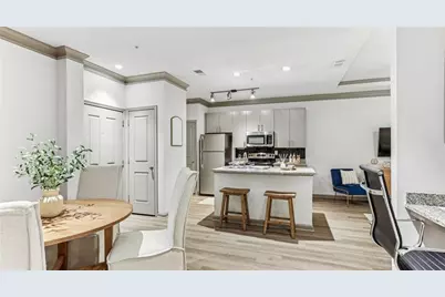 2910 Clairmont Road NE #Plan 6, Atlanta, GA 30329 - Photo 21