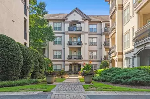 2910 Clairmont Road NE, Atlanta, GA 30329 - Photo 5