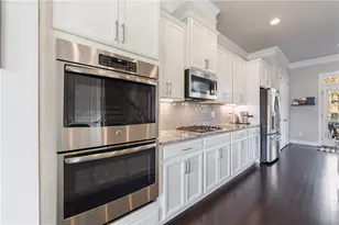 2002 Raven Wy, Atlanta, GA 30341 - Photo 3