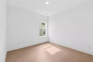 2044 Ripple Pk Bnd, Canton, GA 30114 - Photo 9