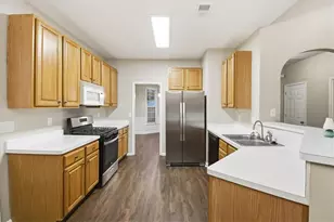 1029 Chatsworth Ln, Woodstock, GA 30189 - Photo 9