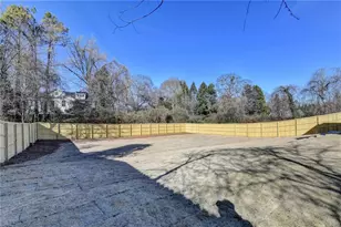 1215 Park Hill Dr, Gainesville, GA 30501 - Photo 111