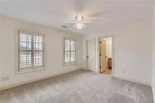 374 Beaumont Farms Dr, Sharpsburg, GA 30277 - Photo 17