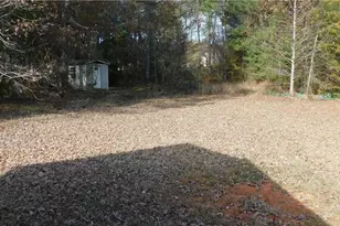 425 Berkshire Dr, Covington, GA 30016 - Photo 5