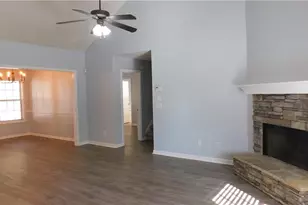 425 Berkshire Dr, Covington, GA 30016 - Photo 11